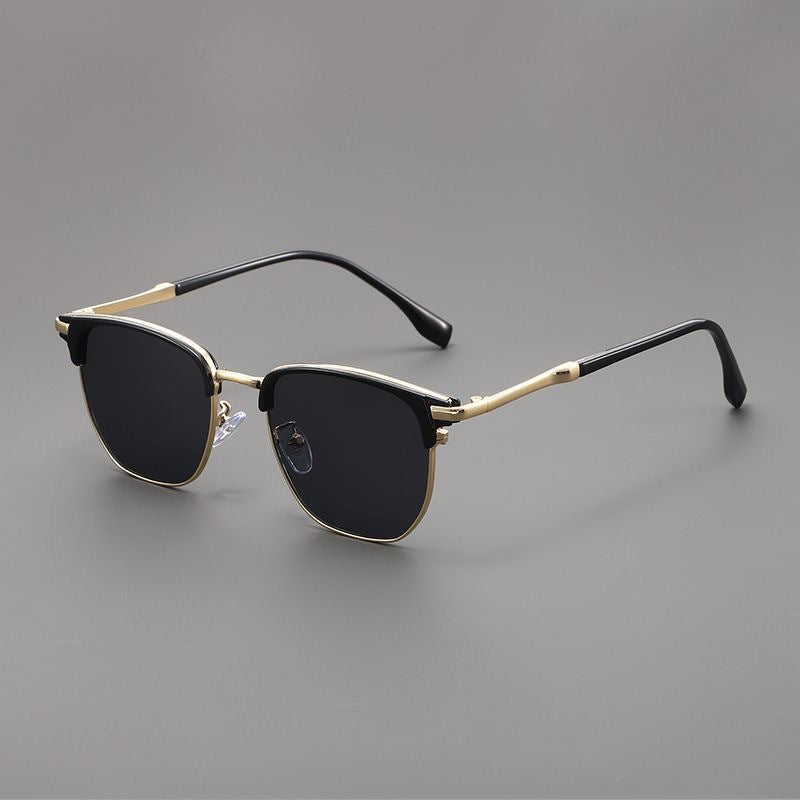 Retro Round Metal Frame Sunglasses with Tinted Lenses