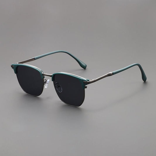 Retro Round Metal Frame Sunglasses with Tinted Lenses